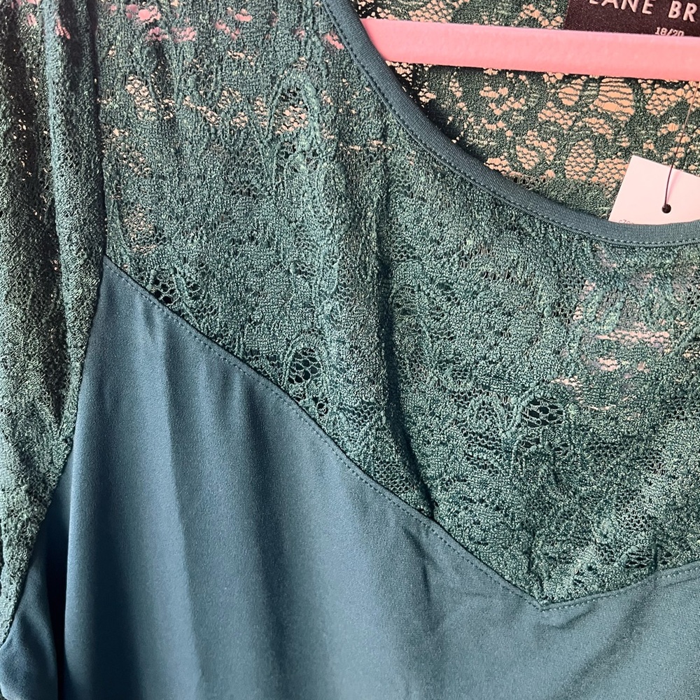 Elegant Lace Trim Sleepwear Top